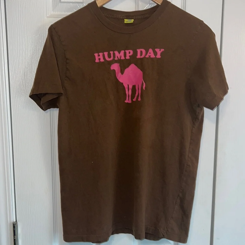 Hollister - Hump Day - Picture 1 of 4